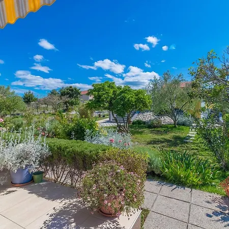 2000 Sqm Fully Fenced Estate, House Nika * Posedarje