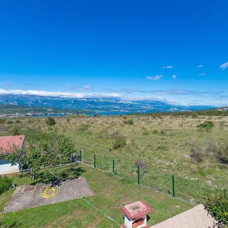 Ferienhaus 2000 Sqm Fully Fenced Estate, House Nika *