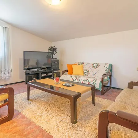 2000 Sqm Fully Fenced Estate, House Nika Dom wakacyjny Posedarje